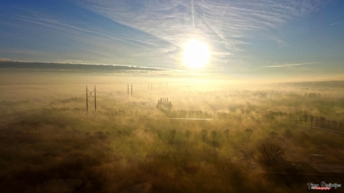 Zonsopkomst met mist